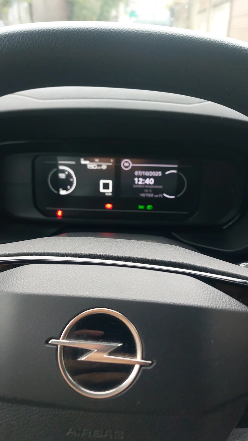 Opel Combo 1.5, снимка 16 - Автомобили и джипове - 51288048