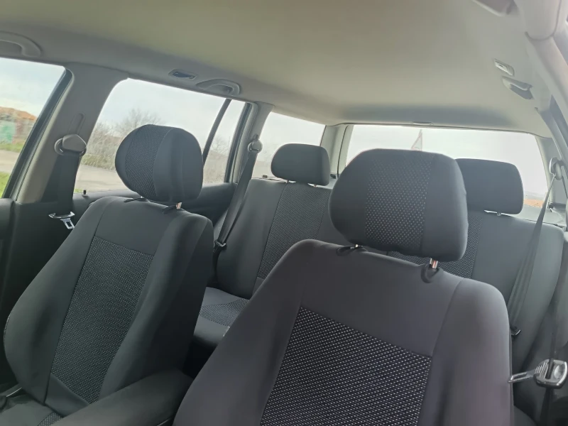 VW Golf 1.9, снимка 9 - Автомобили и джипове - 52902769