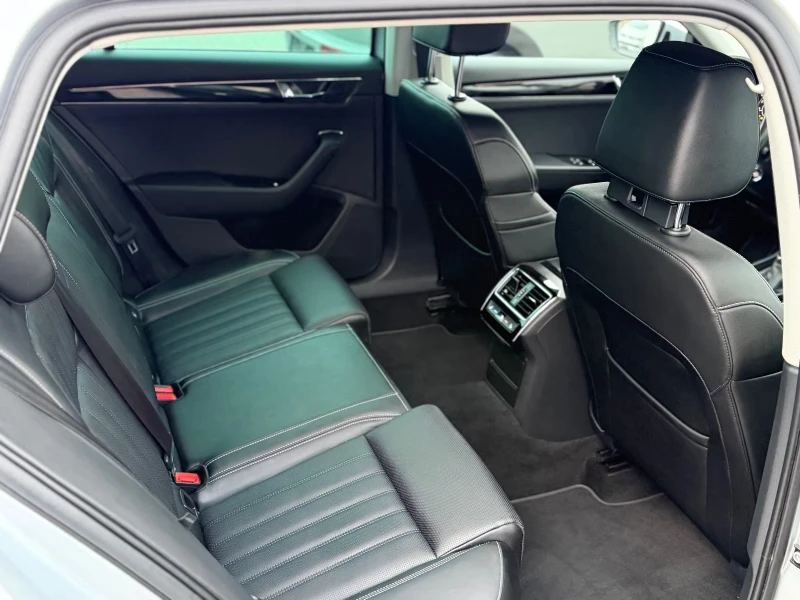 Skoda Superb 2.0TDI L&K Face ACC ОБДУХ Canton MASSAGE KAM iCar, снимка 7 - Автомобили и джипове - 53000816