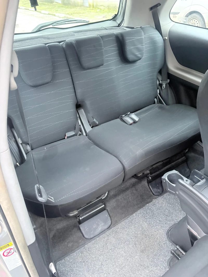Toyota Yaris 1.4/D4D, снимка 7 - Автомобили и джипове - 53386353