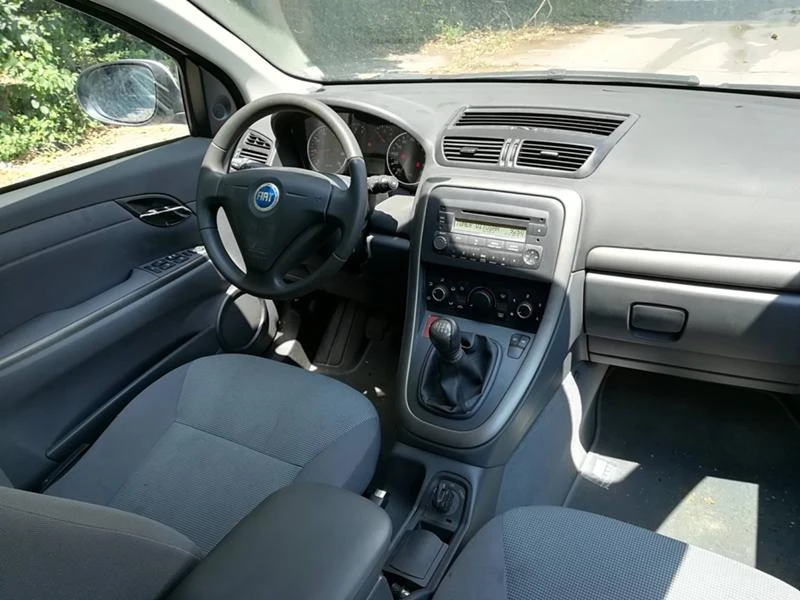 Fiat Croma 1, 9 JTD, снимка 11 - Автомобили и джипове - 18320947