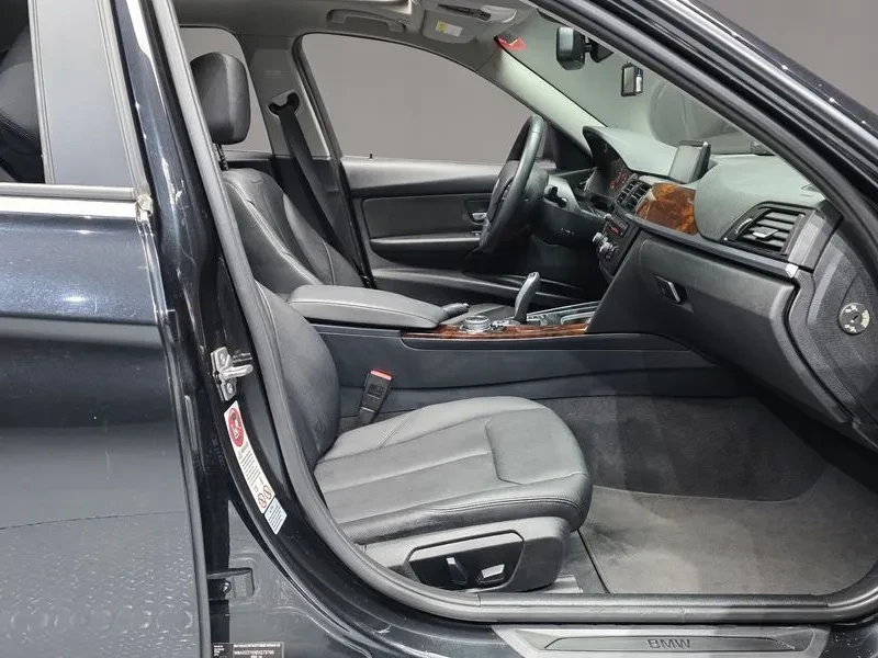 BMW 320 d, снимка 11 - Автомобили и джипове - 54205146