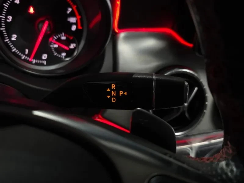 Mercedes-Benz CLA 2.5, снимка 9 - Автомобили и джипове - 54287772