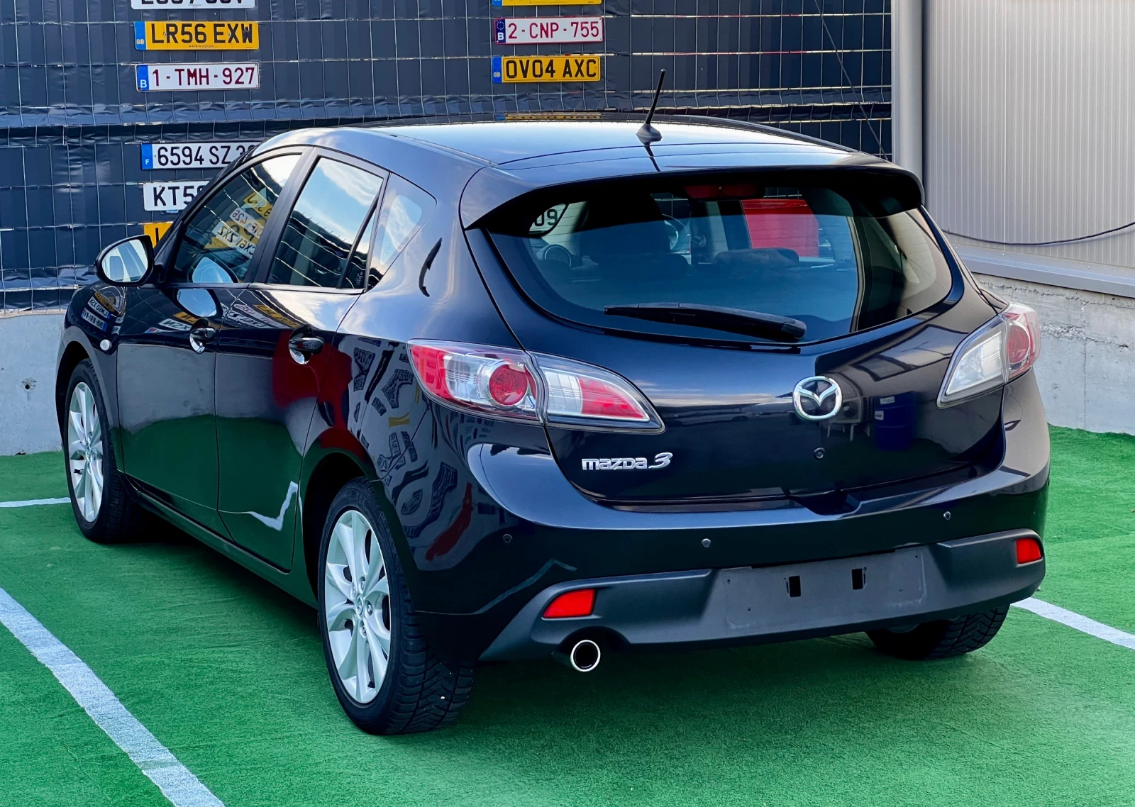 Mazda 3 2.0i Автоматик Exclusive 146000km - изображение 6