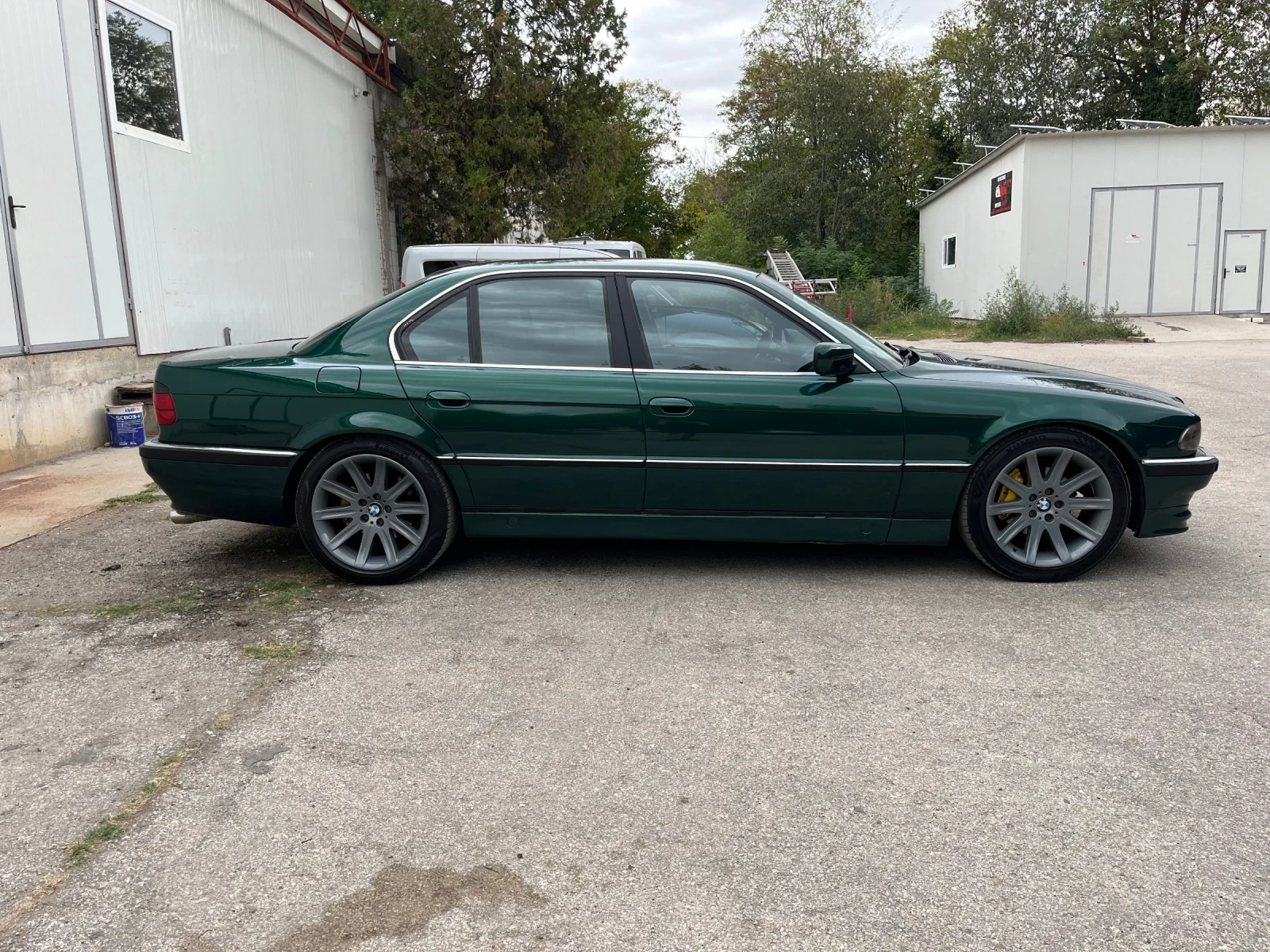 BMW 728  - изображение 3