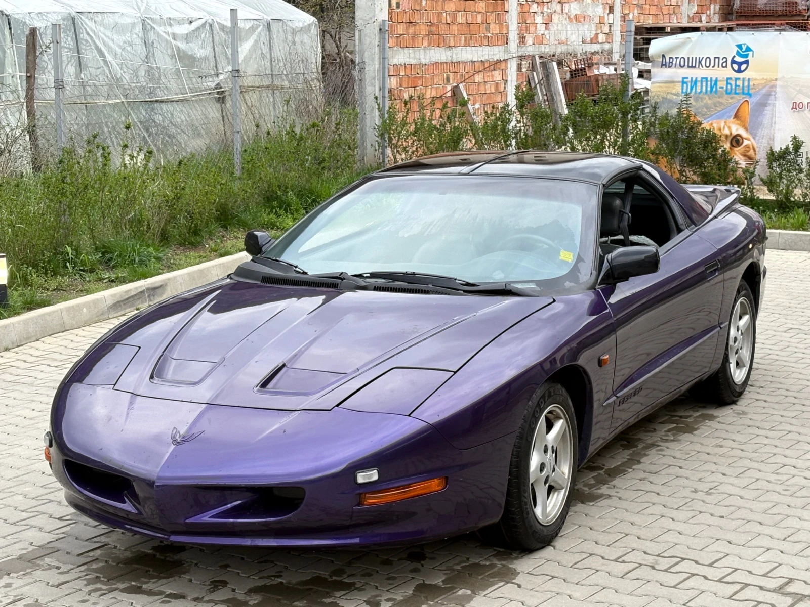 Pontiac Firebird 90 000км - изображение 6