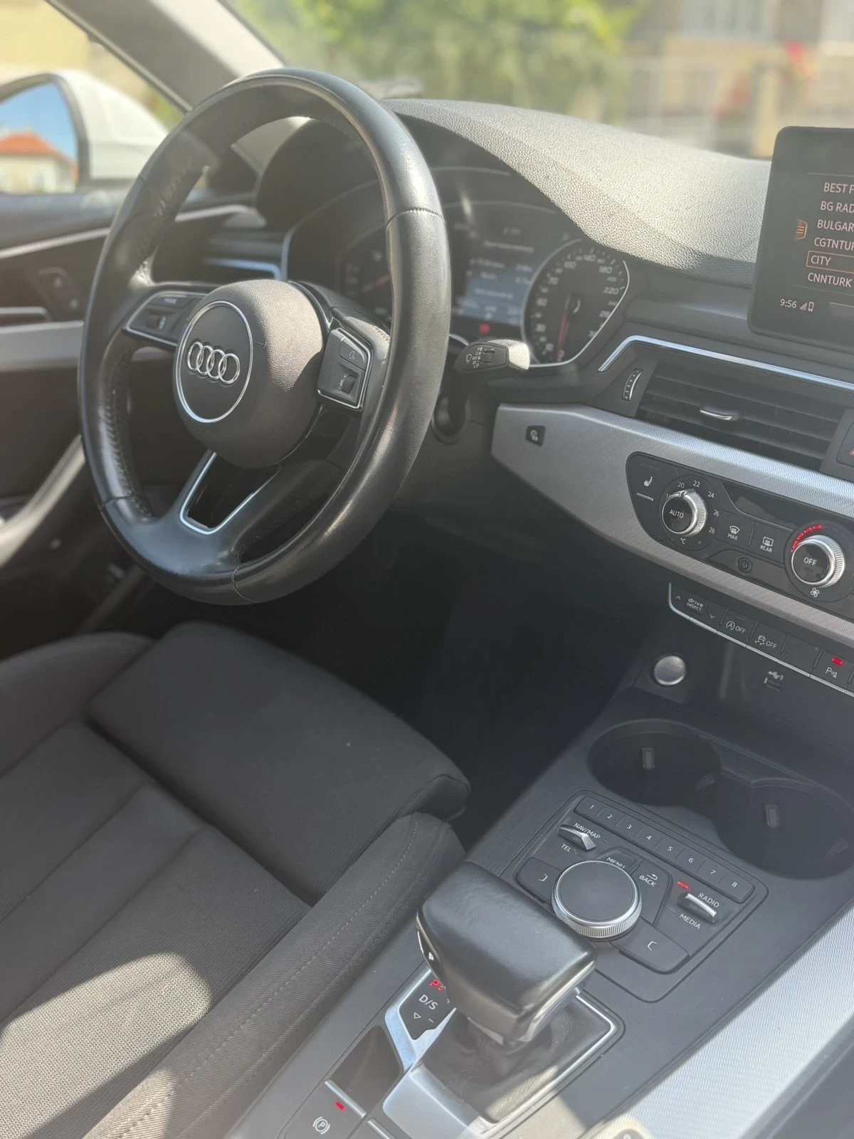Audi A4 Quattro limousine - изображение 7