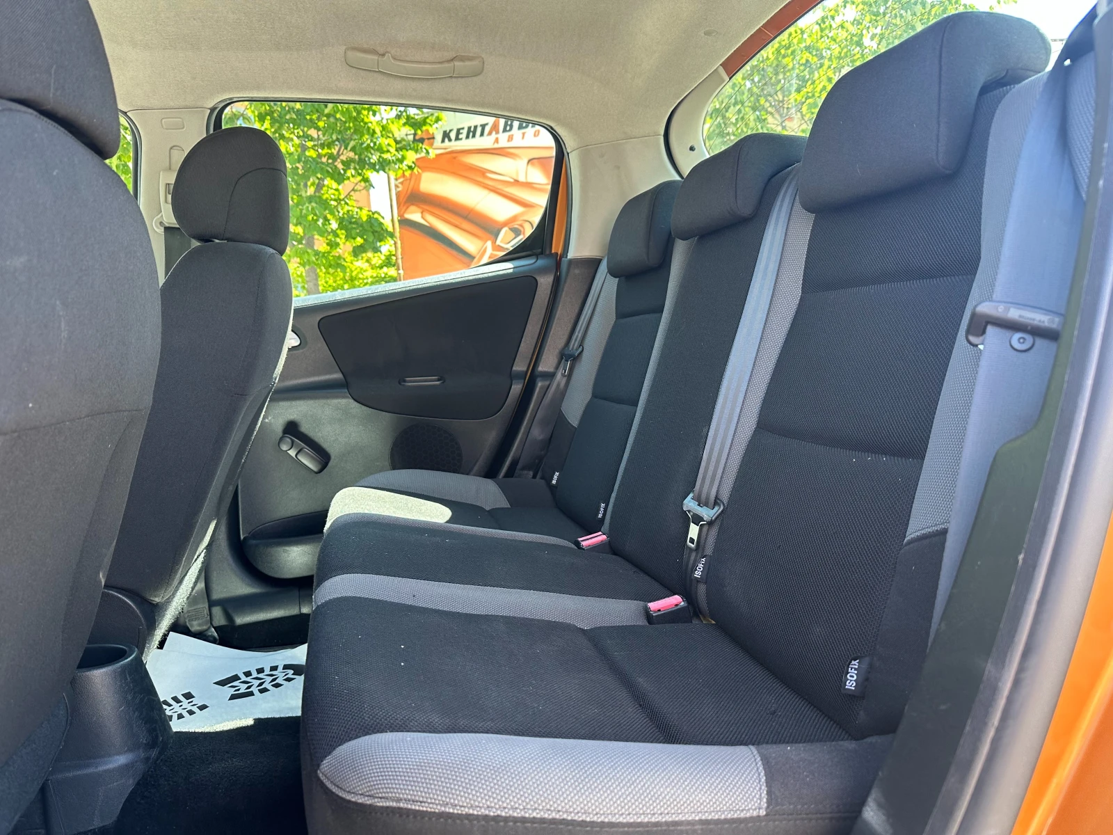Peugeot 207 1.4i 90кс - изображение 9