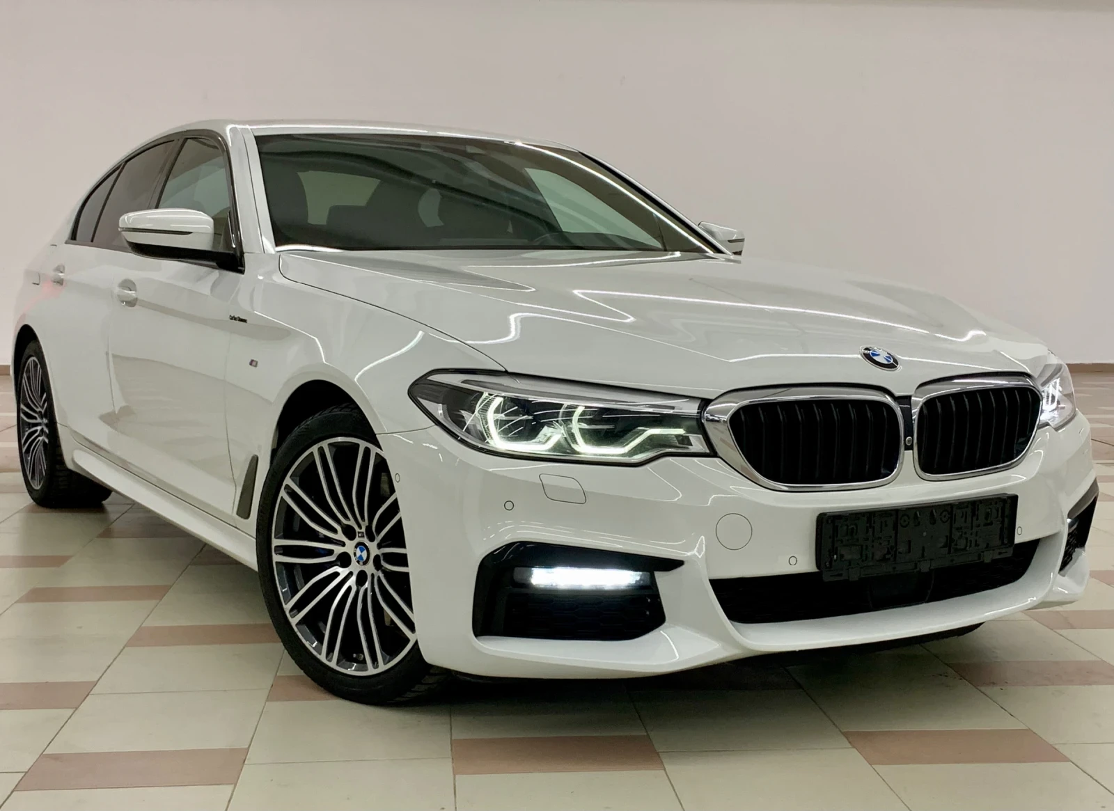 BMW 530 d Xdrive M-paket #OBDUH#DIS#CAM360#KeyLes#HUD#MEMO - изображение 3