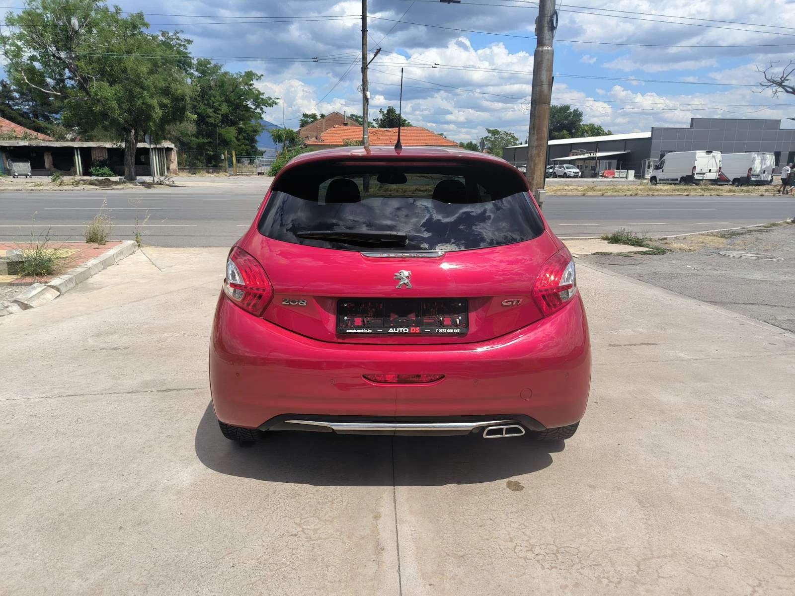 Peugeot 208 GTi-1.6-Navi-6sk-100.000km-Euro-5B - изображение 6