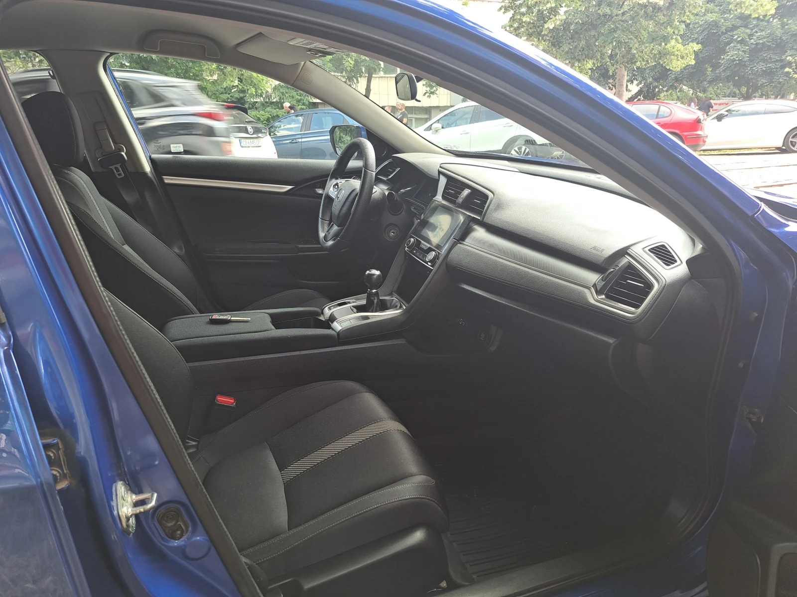 Honda Civic 2.0 LX - изображение 6