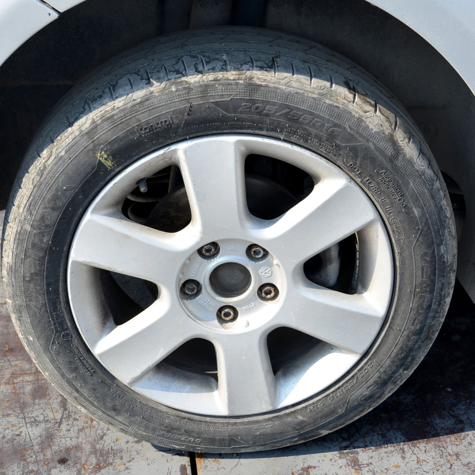 VW Touran 1.6 FSI - изображение 5