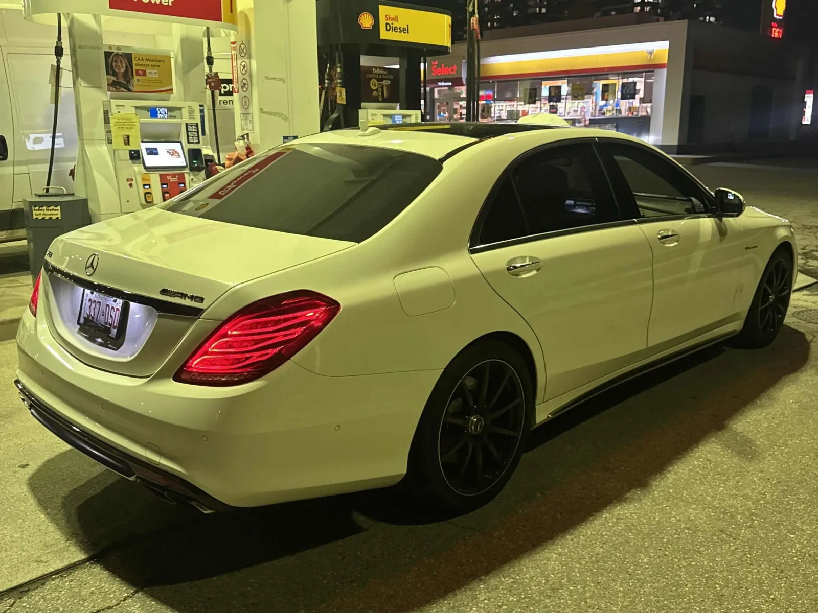 Mercedes-Benz S 63 AMG CARFAX АВТО КРЕДИТ  - изображение 4