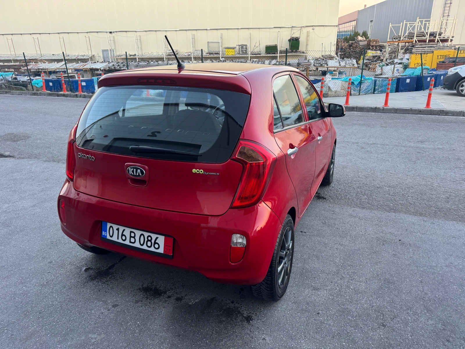 Kia Picanto 1.0 KLİMATRONİC - изображение 7