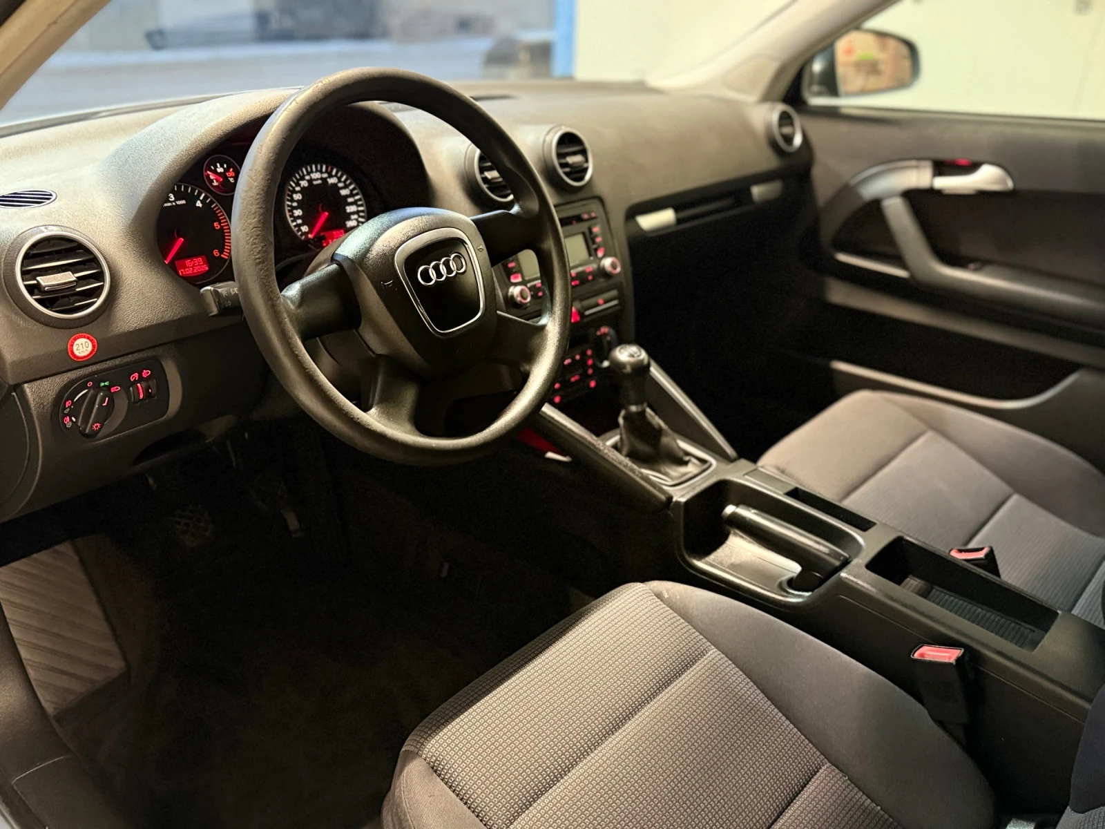 Audi A3 1.9 105 �.�  2007 | Mobile.bg � ����������� 7