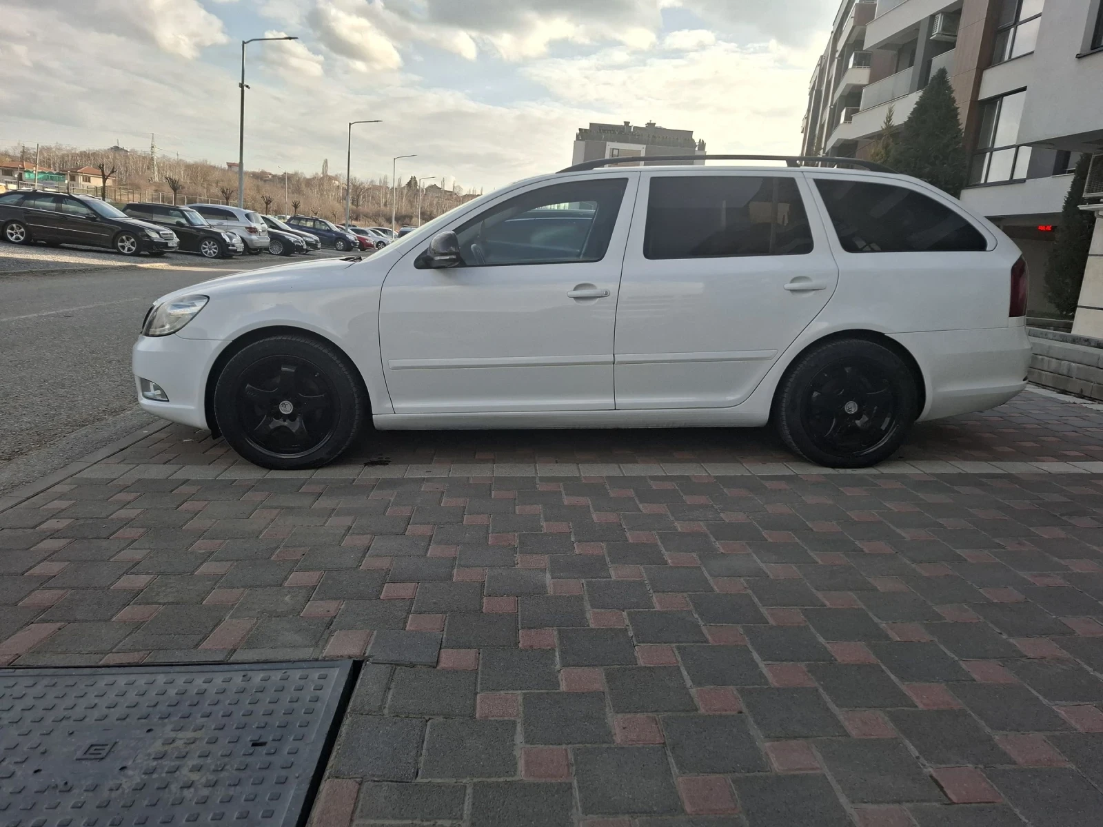 Skoda Octavia EURO5, снимка 2 - Автомобили и джипове - 53751269