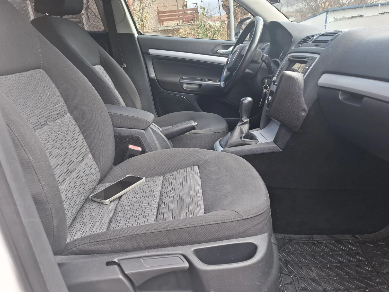 Skoda Octavia EURO5 | Mobile.bg � ����������� 12