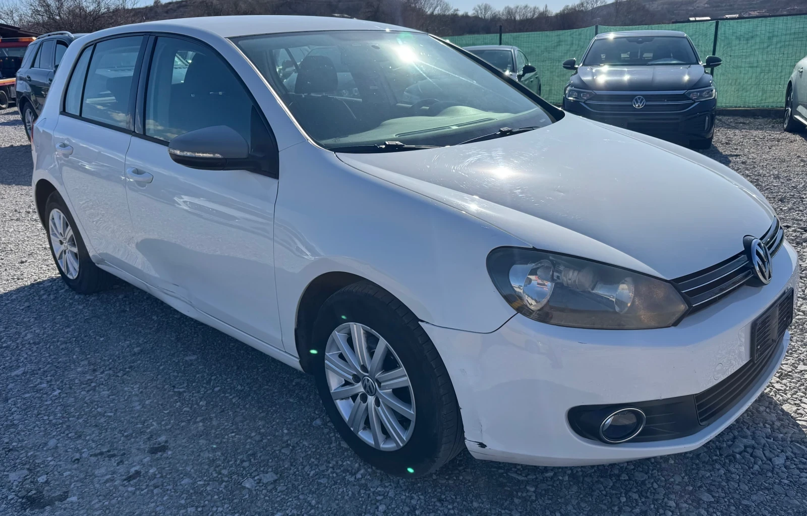 VW Golf 1.6TDI 105 k.s, снимка 3 - Автомобили и джипове - 53852608