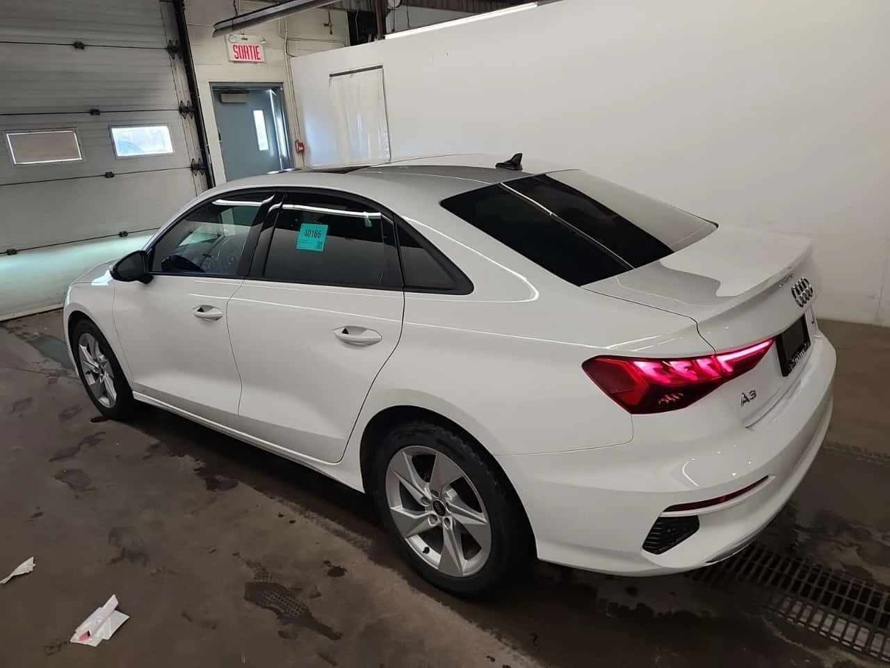 Audi A3  PREMIUM| PANORAMA| 2 КЛЮЧА| CARFAX| , снимка 4 - Автомобили и джипове - 53972610