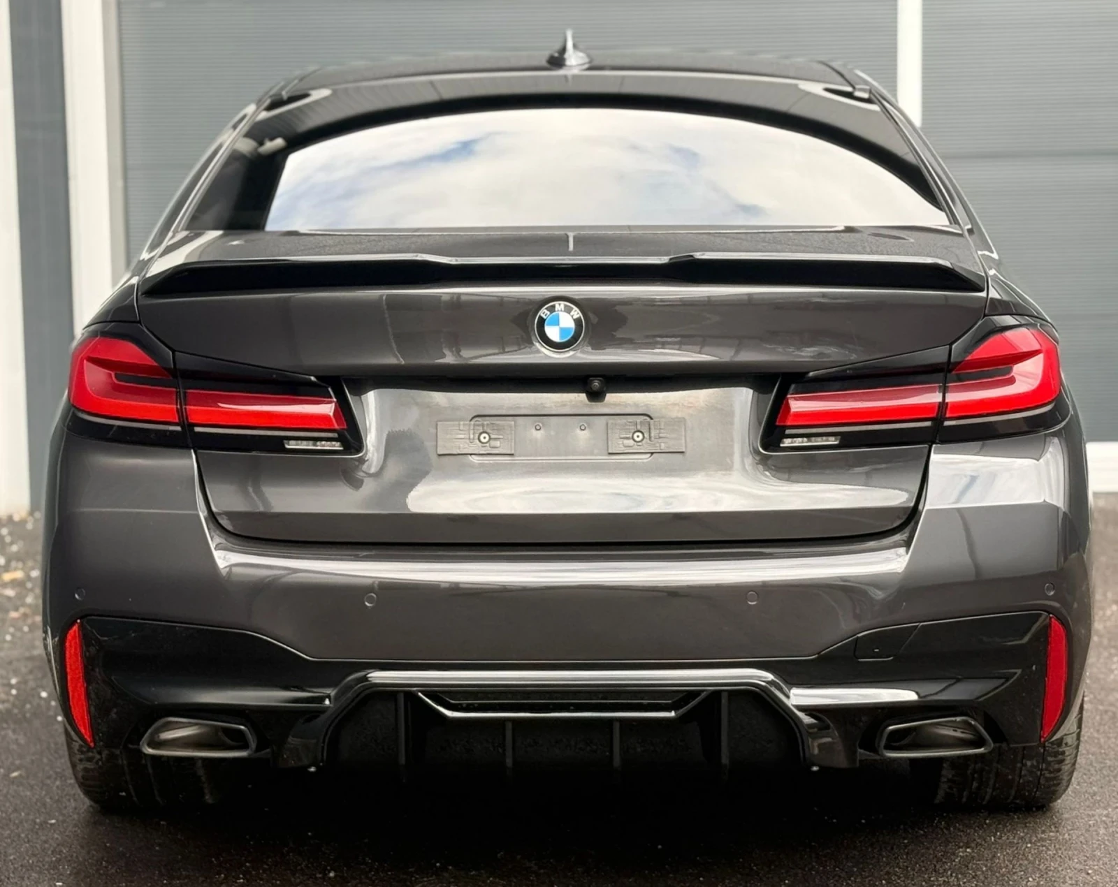 BMW 540 BMW 540d CARBON Individual M Performance, снимка 4 - Автомобили и джипове - 54008632