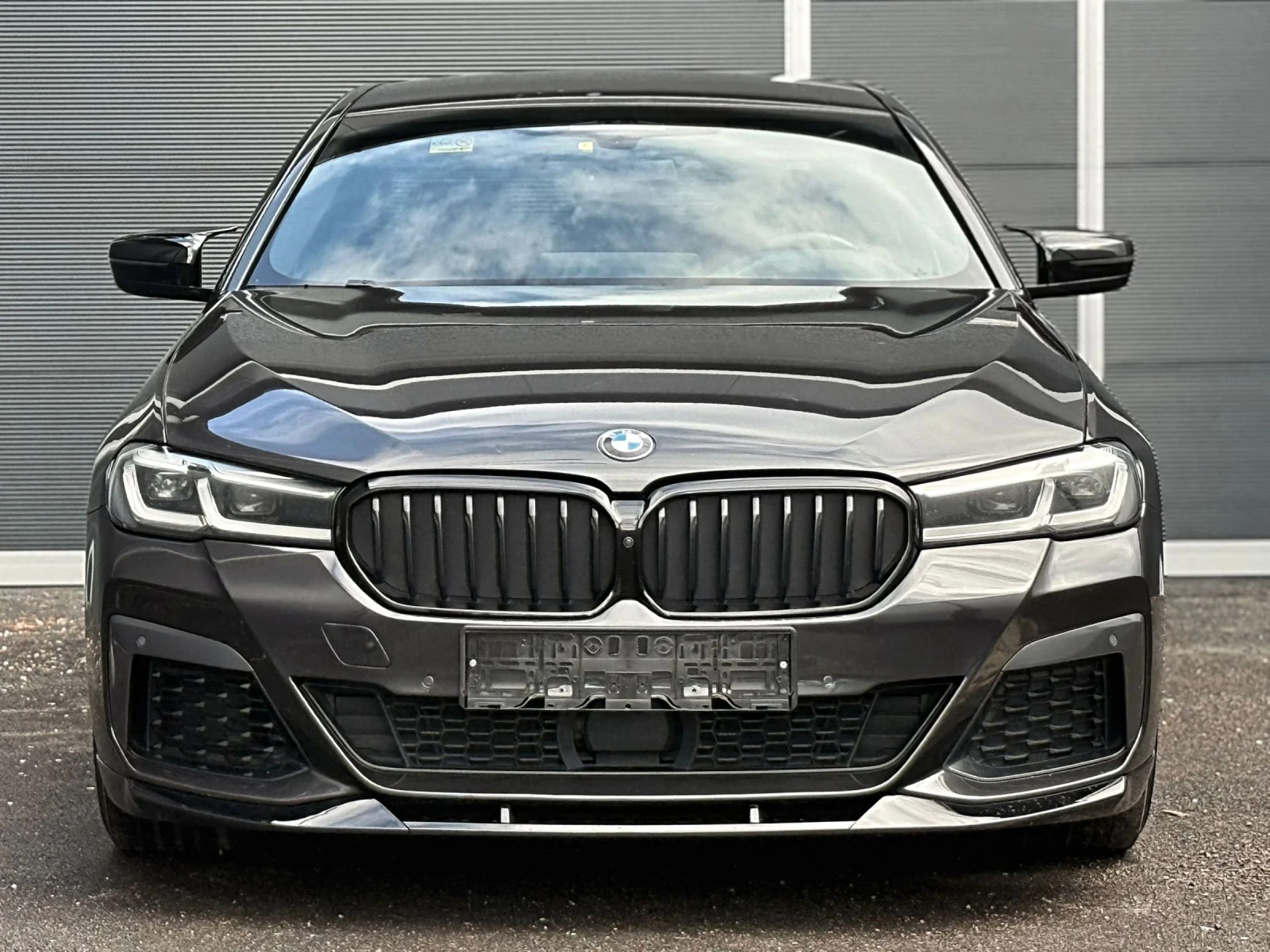 BMW 540 BMW 540d CARBON Individual M Performance, снимка 3 - Автомобили и джипове - 54008632