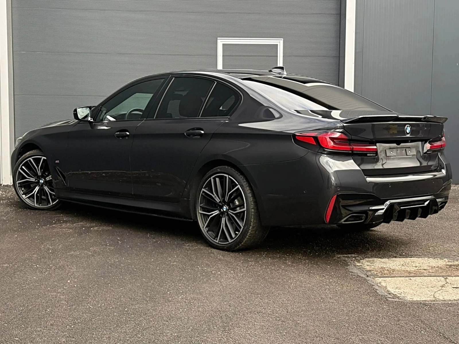 BMW 540 BMW 540d CARBON Individual M Performance, снимка 8 - Автомобили и джипове - 54008632