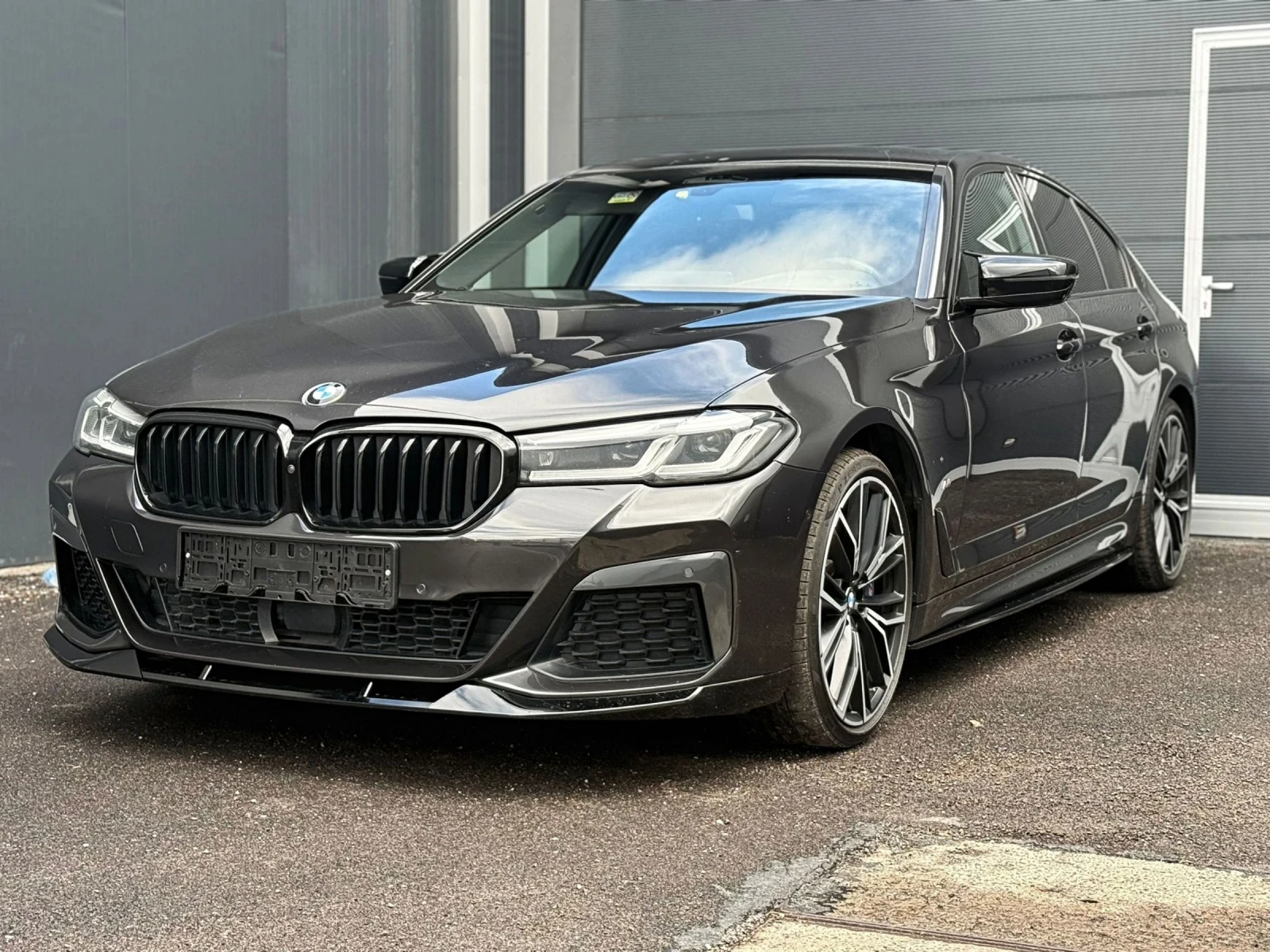 BMW 540 BMW 540d CARBON Individual M Performance, снимка 5 - Автомобили и джипове - 54008632