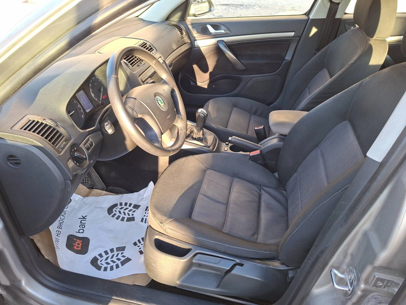 Skoda Octavia, снимка 11 - Автомобили и джипове - 54139317