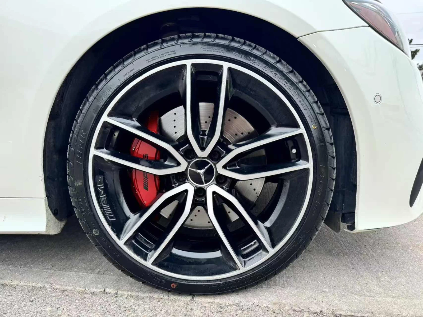 Mercedes-Benz E 53 AMG * * CARFAX * * АВТО КРЕДИТ * * Цена до БГ * * , снимка 6 - Автомобили и джипове - 54611409