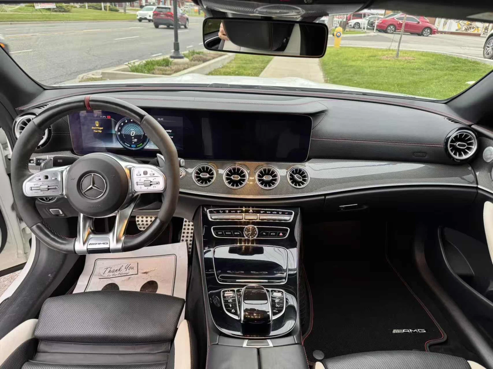 Mercedes-Benz E 53 AMG * * CARFAX * * АВТО КРЕДИТ * * Цена до БГ * * , снимка 8 - Автомобили и джипове - 54611409