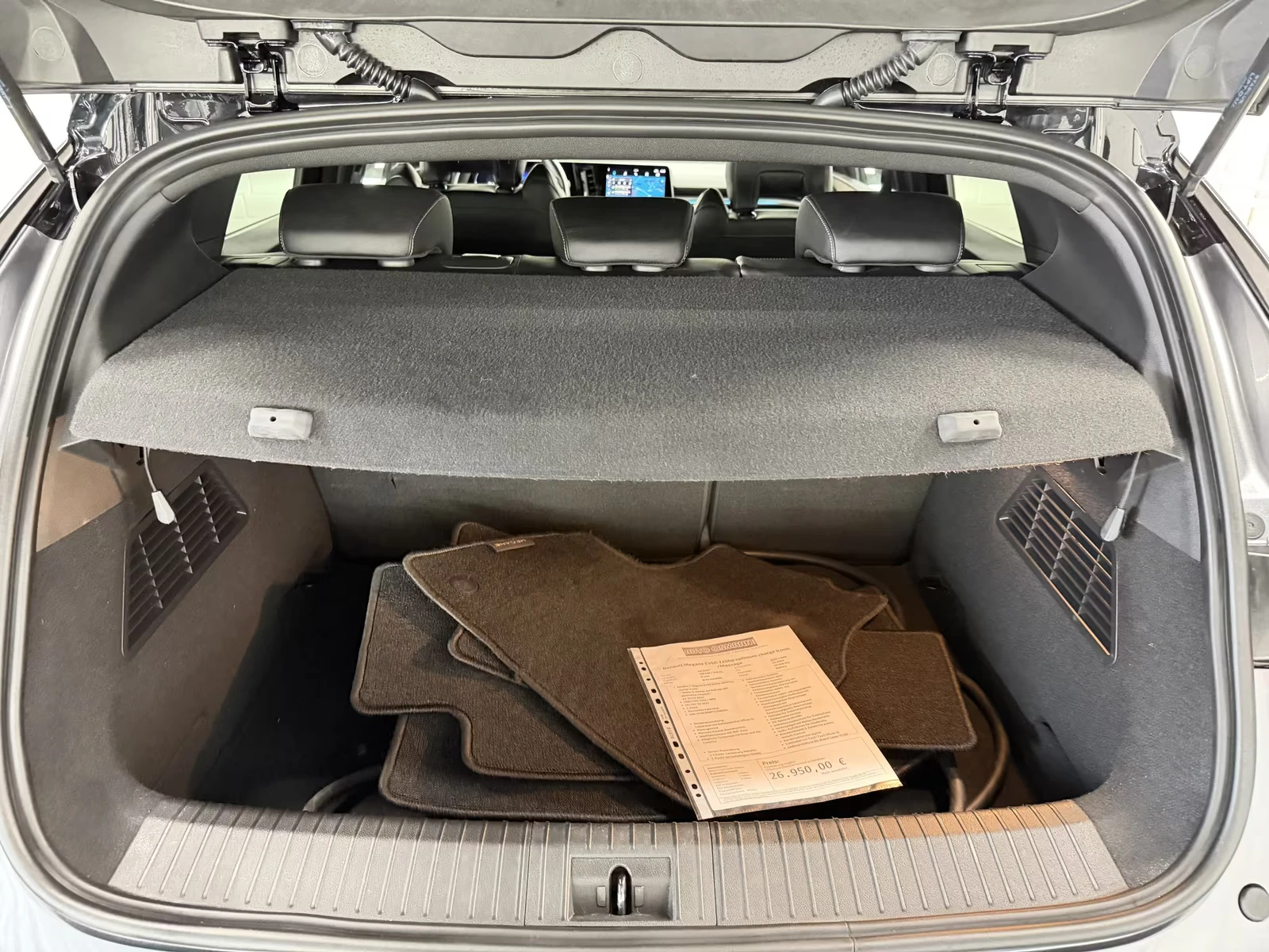 Renault Megane EV60/ICONIC/БЪРЗО ЗАРЕЖДАНЕ/218HP/HK/360/NAVI/250h, снимка 5 - Автомобили и джипове - 54802816