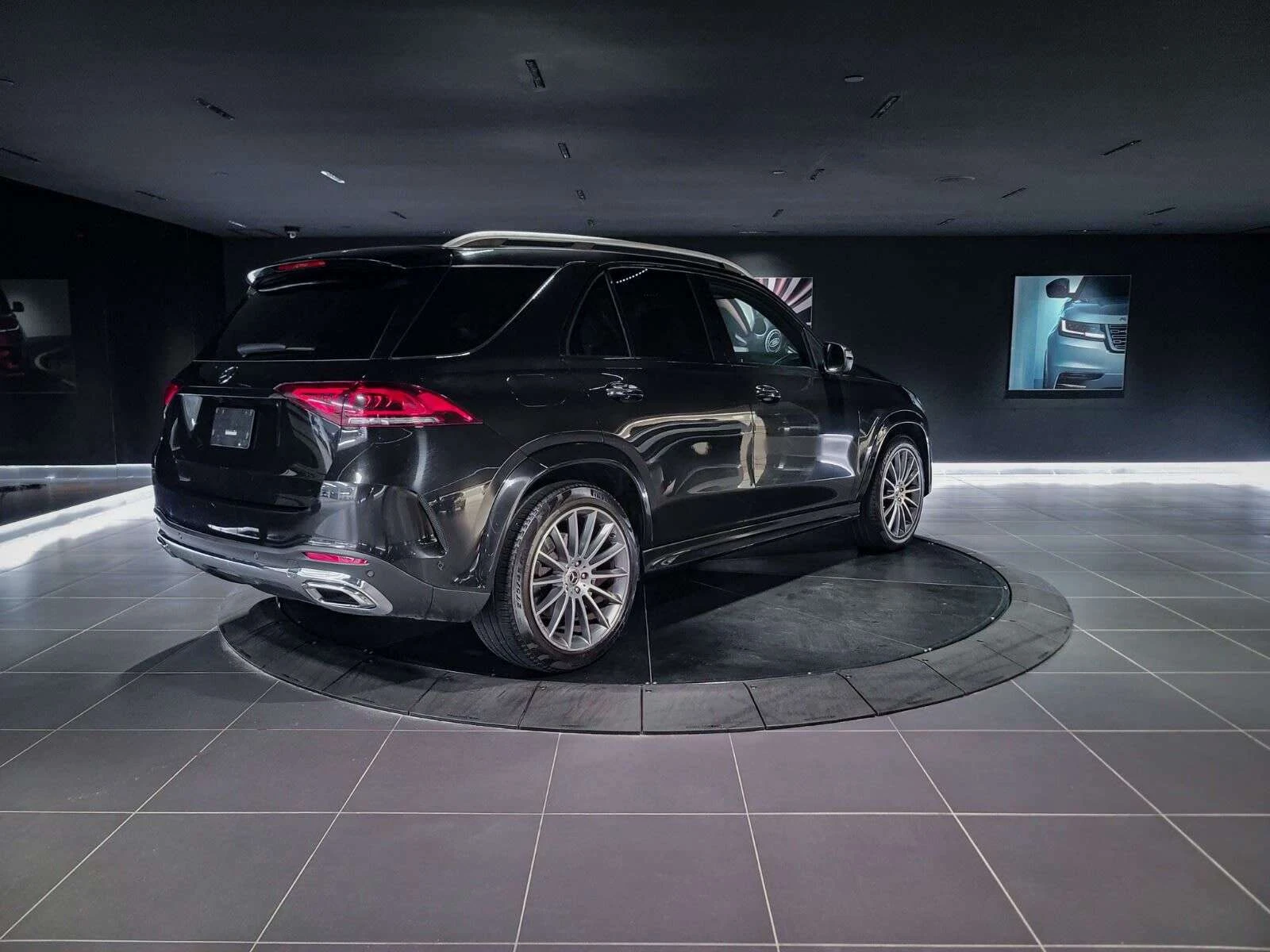 Mercedes-Benz GLE 350, снимка 4 - Автомобили и джипове - 54806808