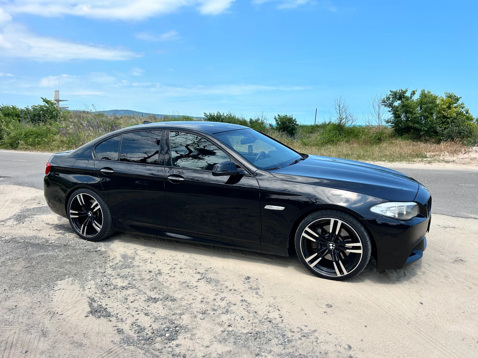 BMW 530 D M-Pack 258кс 8AT, снимка 3 - Автомобили и джипове - 54899428