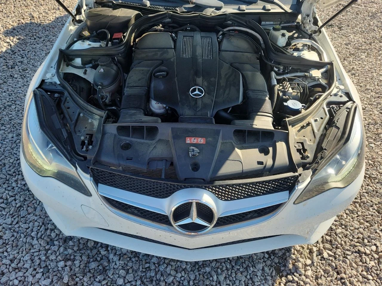 Mercedes-Benz E 400 PANO | BICOLOUR INTERIOR | ПОДГРЕВ | MEMORY, снимка 10 - Автомобили и джипове - 54933440
