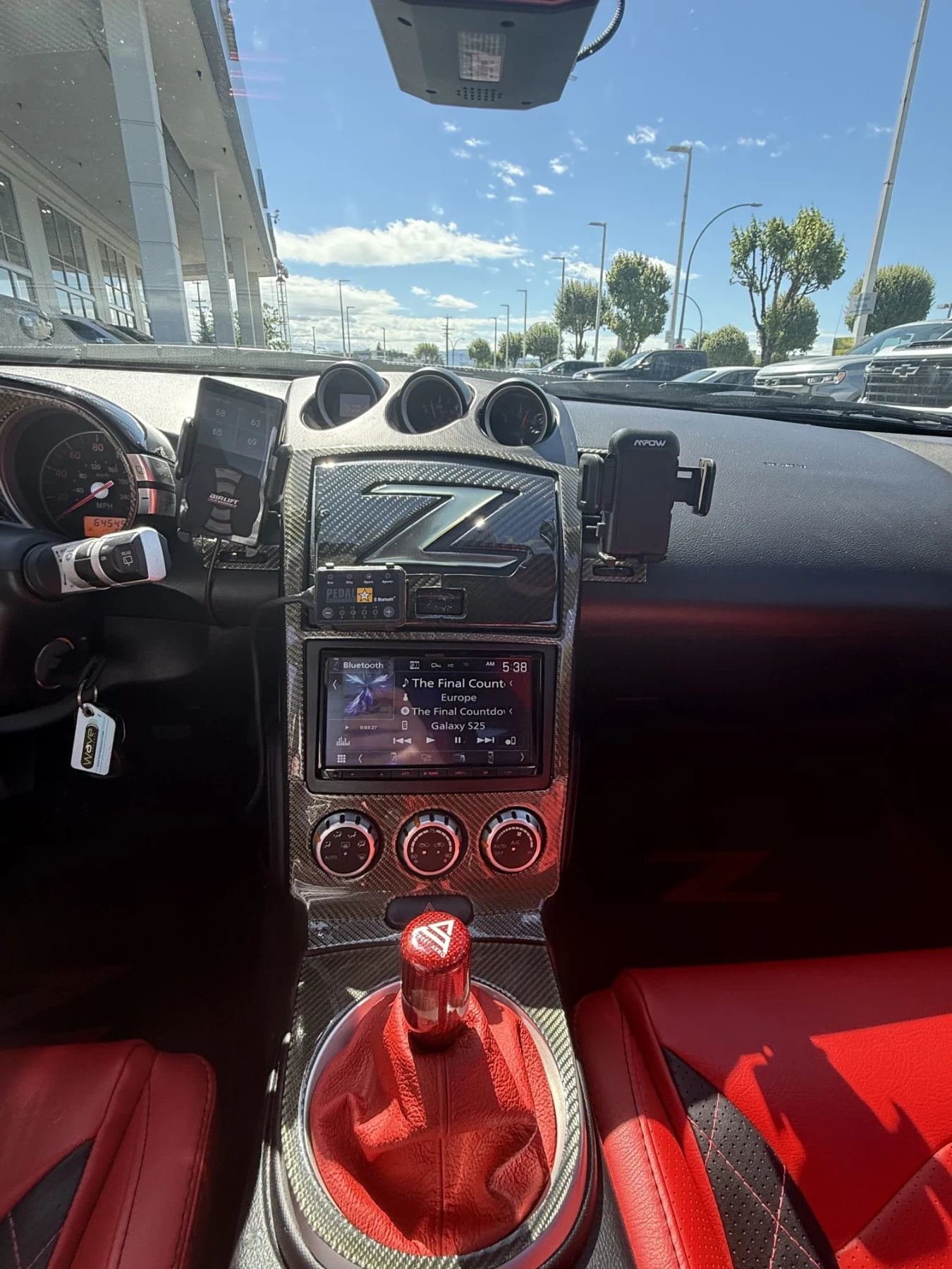 Nissan 350z KEYLESS / CARFAX, снимка 11 - Автомобили и джипове - 54936333