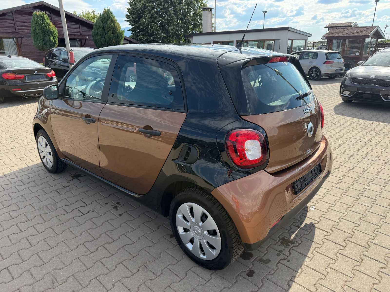 Smart Forfour 1.0 EURO 6, снимка 8 - Автомобили и джипове - 55224201