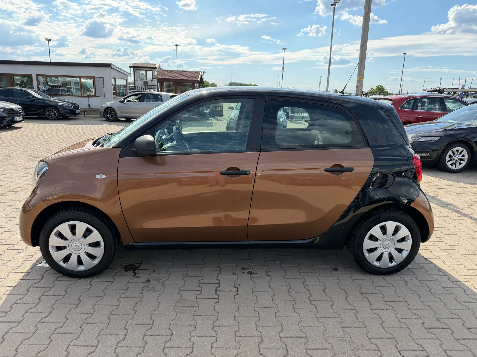 Smart Forfour 1.0 EURO 6, снимка 9 - Автомобили и джипове - 55224201