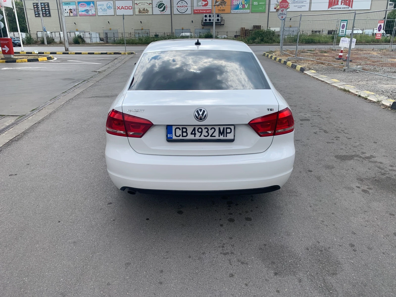 VW Passat 1.8 TSI LIMITED GAS, снимка 7 - Автомобили и джипове - 55405266