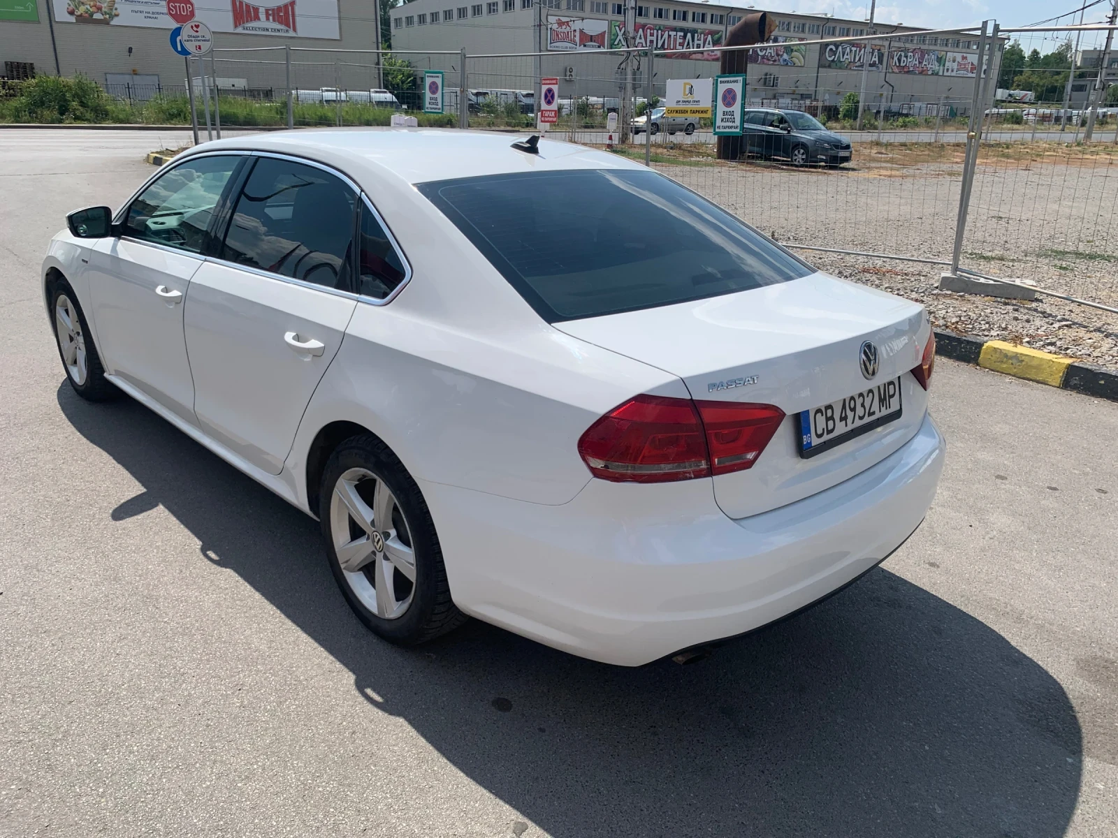 VW Passat 1.8 TSI EDITION GAS, снимка 3 - Автомобили и джипове - 55405266