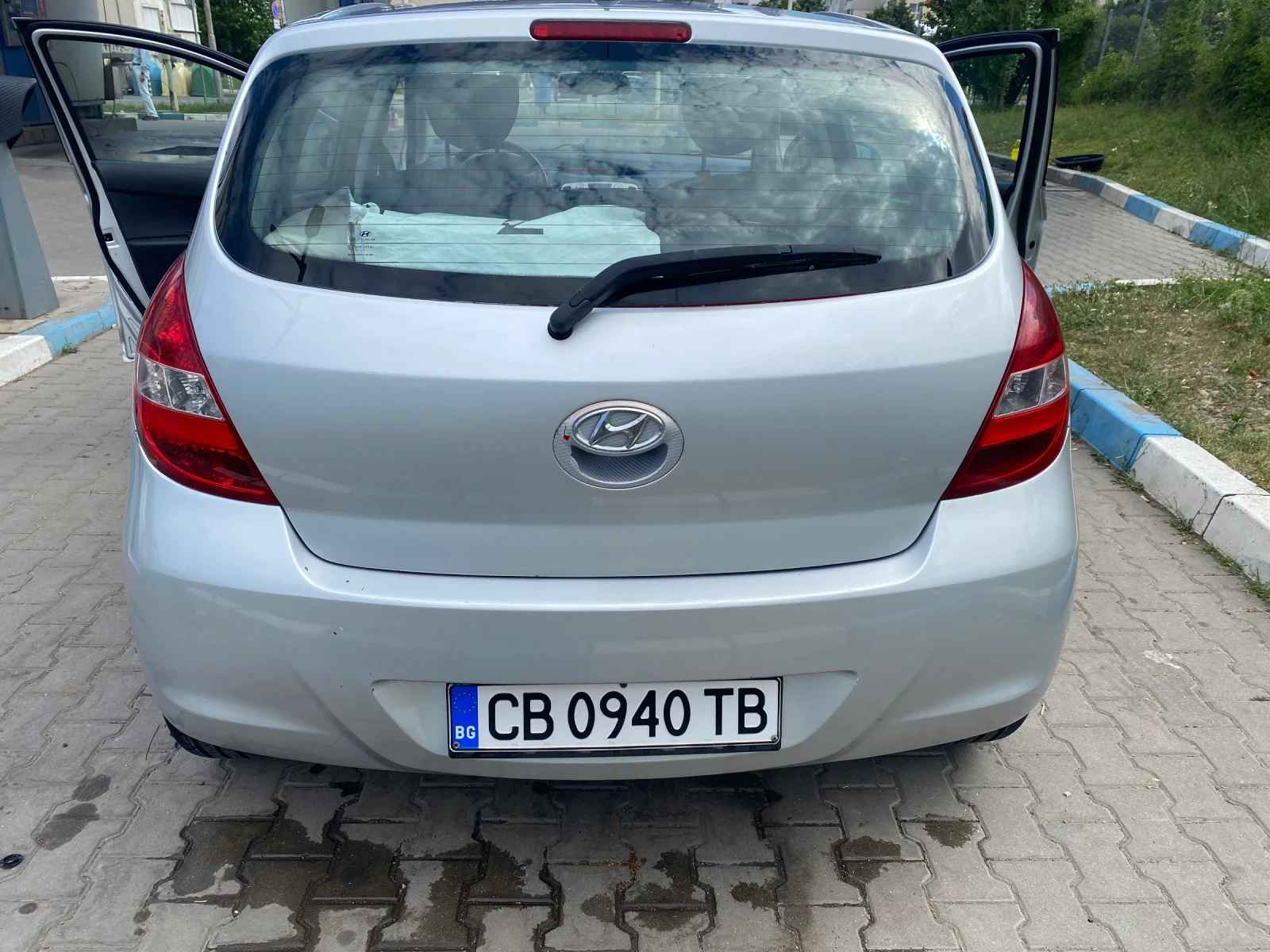 Hyundai I20 1.6 CRDi, снимка 3 - Автомобили и джипове - 55579990