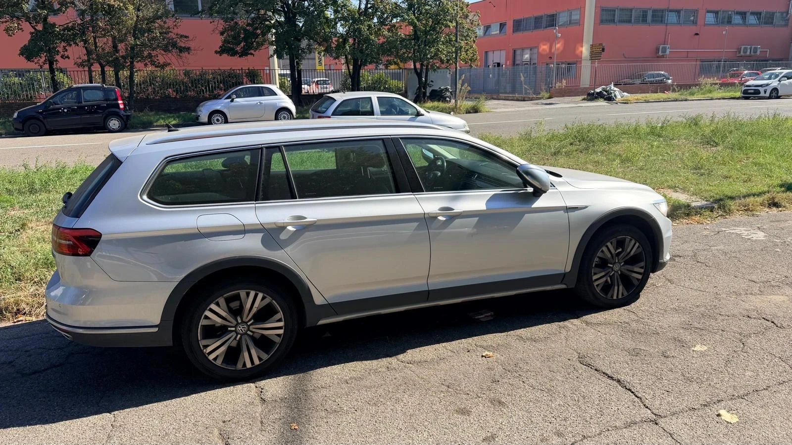 VW Passat (KATO НОВА)^(4x4)^(ALLTRACK), снимка 3 - Автомобили и джипове - 56271891
