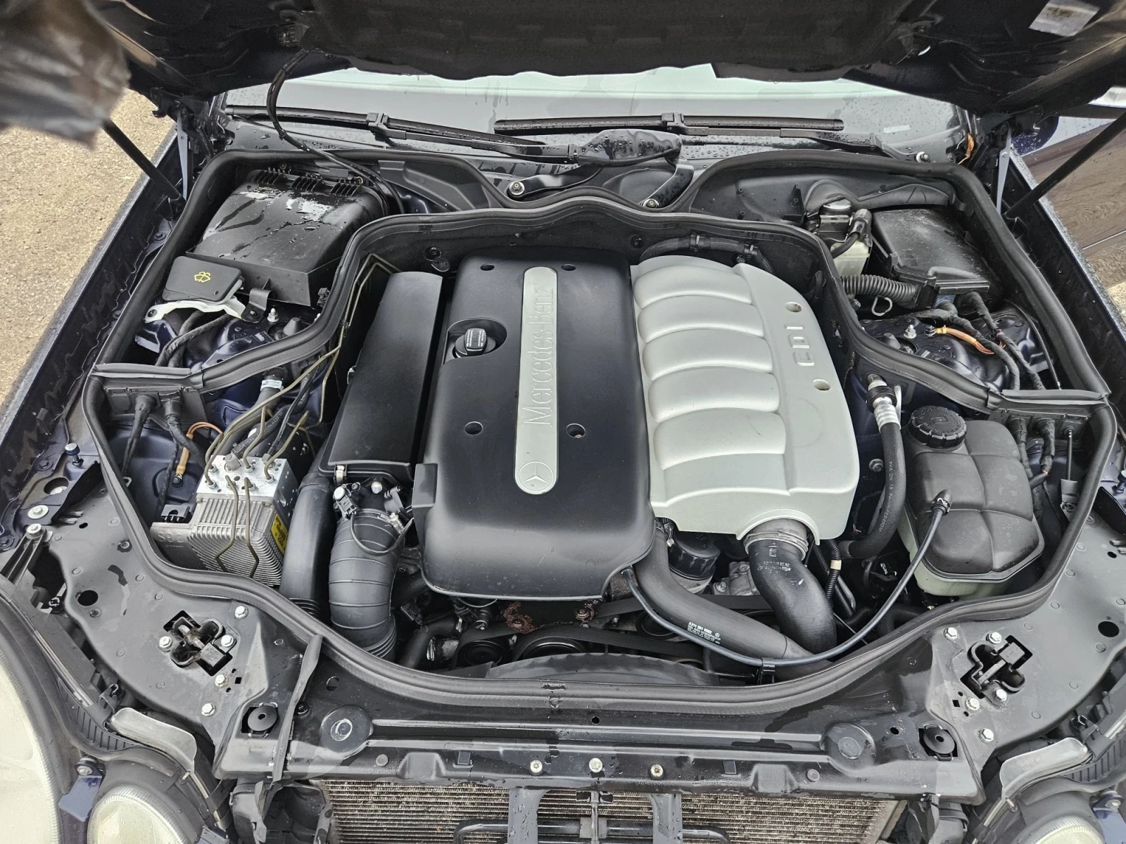 Mercedes-Benz E 270 CDI* Автомат* 230000км, снимка 11 - Автомобили и джипове - 56732282