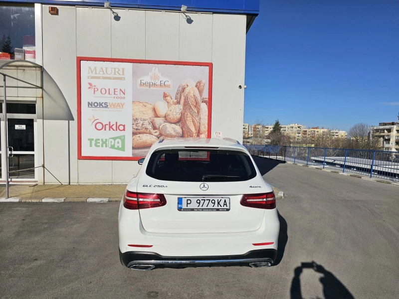 Mercedes-Benz GLC 250 4 Matic, снимка 4 - Автомобили и джипове - 49430593