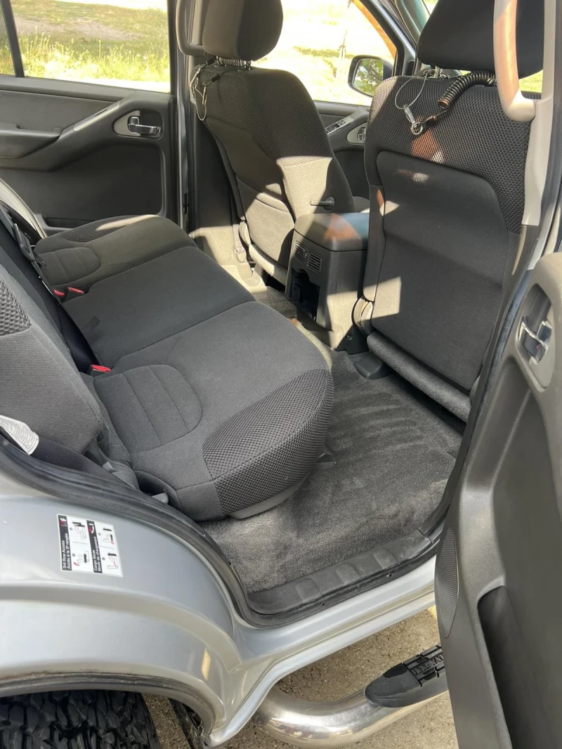 Nissan Pathfinder, снимка 11 - Автомобили и джипове - 52684659