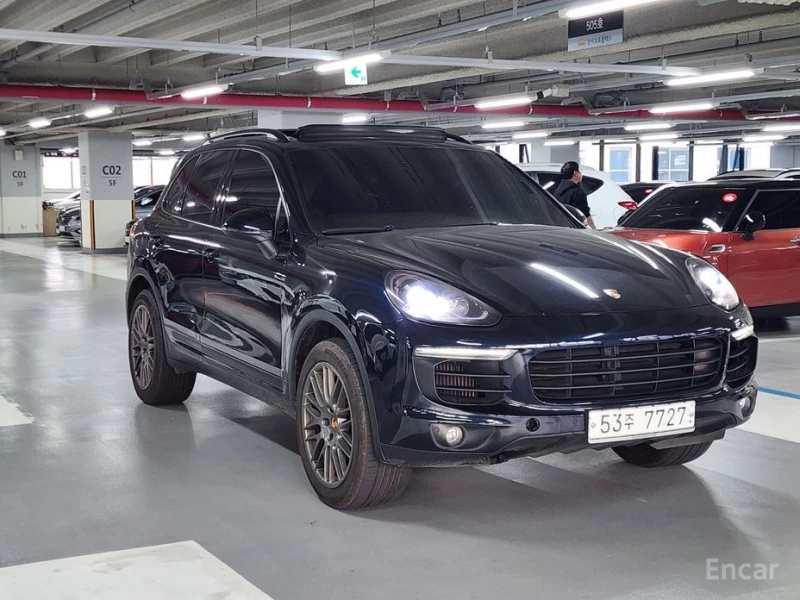 Porsche Cayenne, снимка 3 - Автомобили и джипове - 53239737