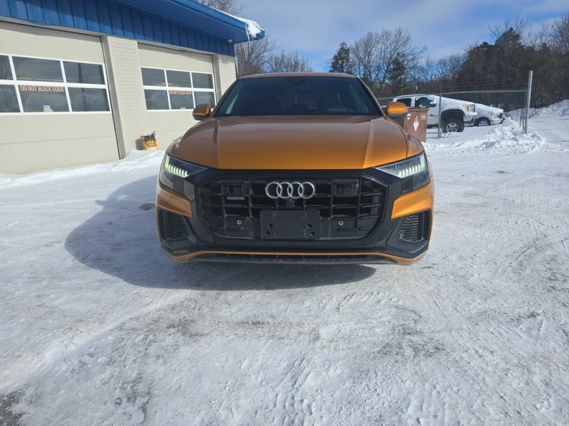 Audi Q8 Technik * CARFAX* ОБДУХВАНЕ* ДИСТРОНИК, снимка 5 - Автомобили и джипове - 53287640