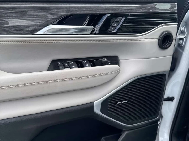 Jeep Grand Wagoneer * Series II * CARFAX * ХЕД-ЪП* ALPINE* , снимка 13 - Автомобили и джипове - 53557582