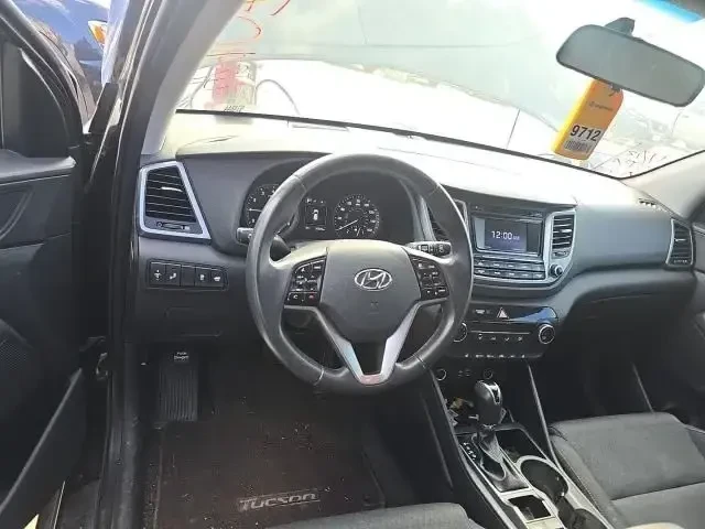 Hyundai Tucson SPORT* КАМЕРА* ПОДГРЕВ* МЪРТВА* ТОЧКА* CARPLAY* КЕ, снимка 7 - Автомобили и джипове - 48491991