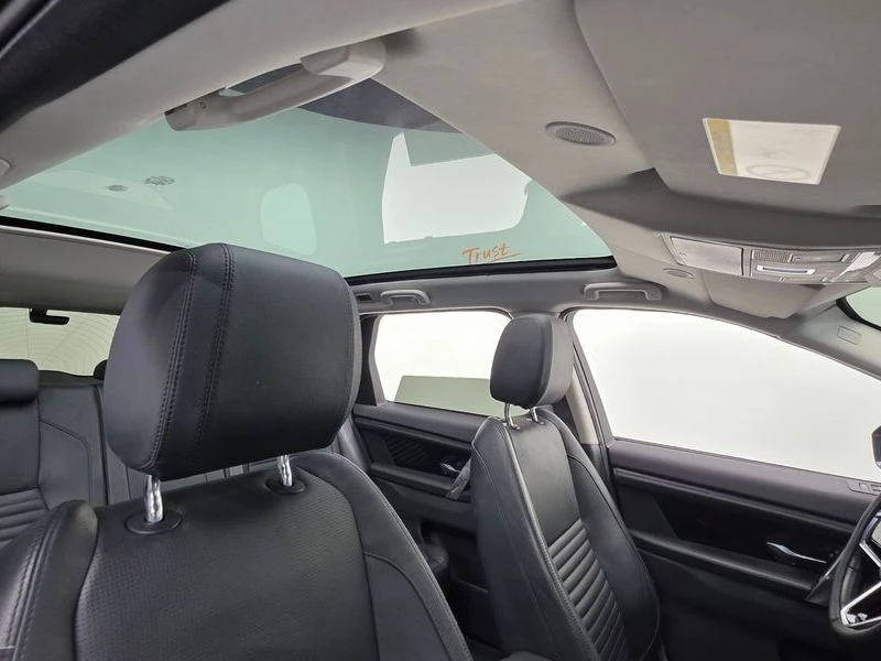 Land Rover Discovery Sport 2.0 Automatic, снимка 11 - Автомобили и джипове - 55841243