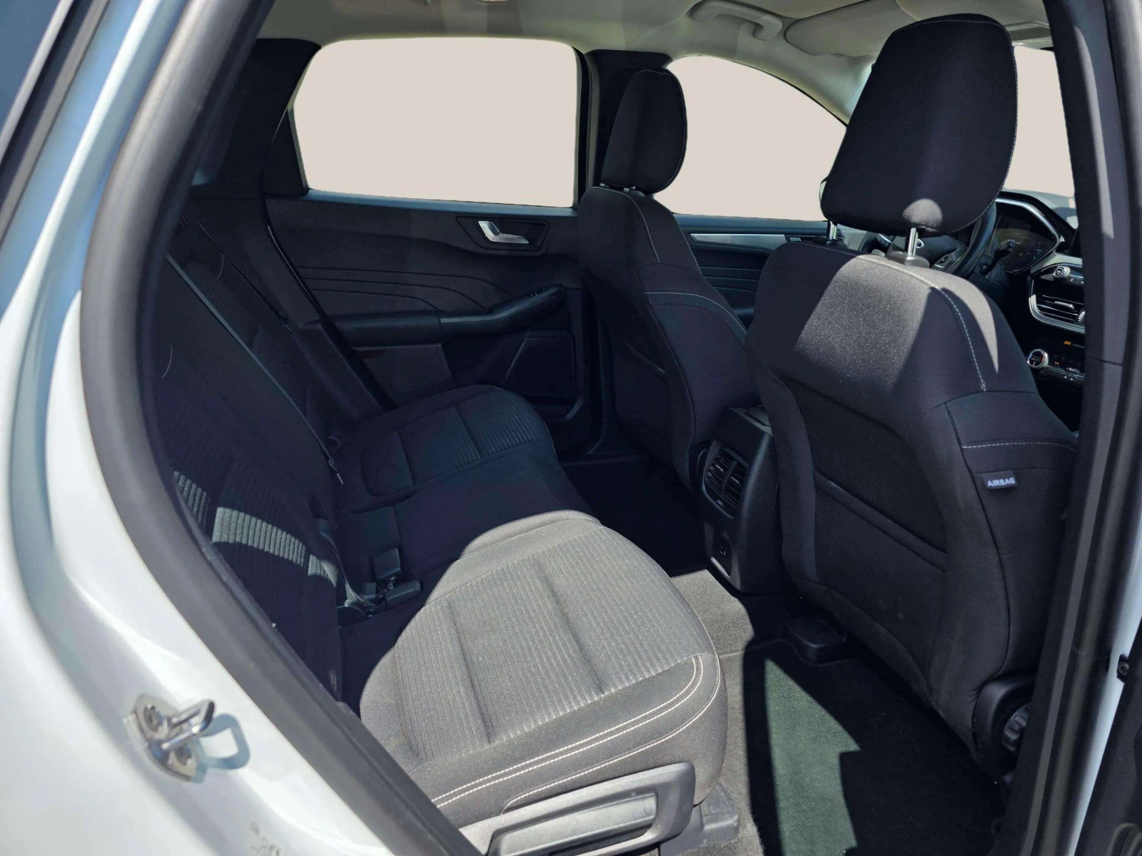 Ford Kuga 2.5 FHEV - изображение 10